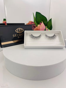 "Diana" Clear Band Silk Lashes